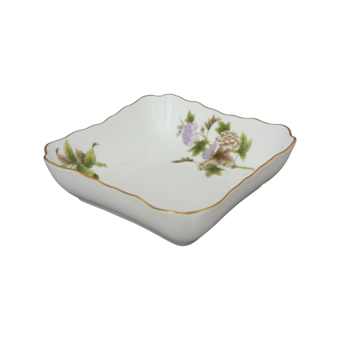 Salad dish