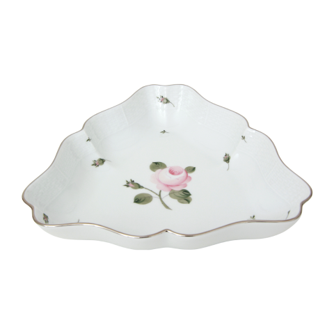 Salad dish