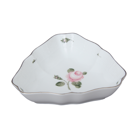 Salad dish