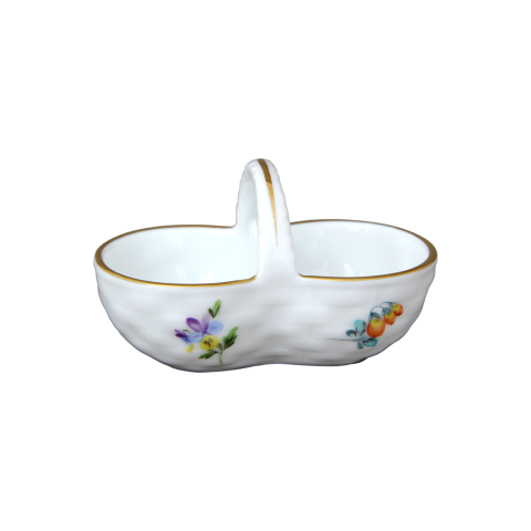 Twin salt cellar