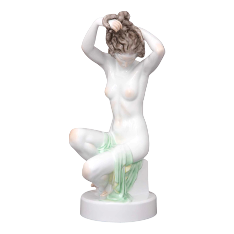 Nude woman, combing, big